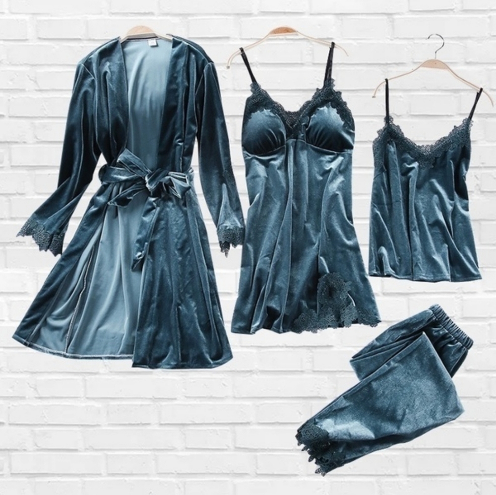 4 piece set ❤